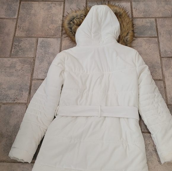 **SALE- ENDS CYBER MONDAY** INC Hooded VELVET PUFFER COAT WITH FAUX FUR - Picture 5 of 10